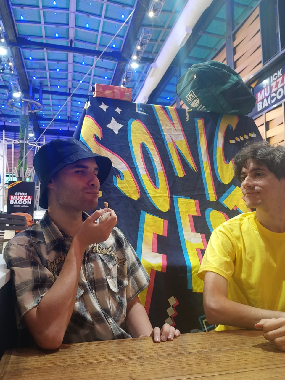 Cosplayers en Sonic Fest Riders Party