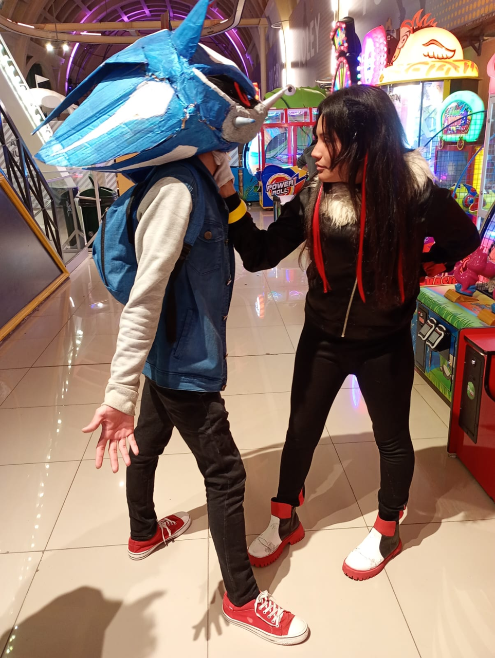 Cosplayers en Sonic Fest Riders Party