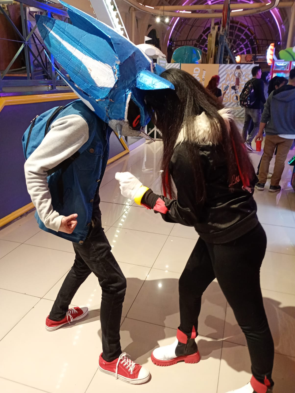 Cosplayers en Sonic Fest Riders Party