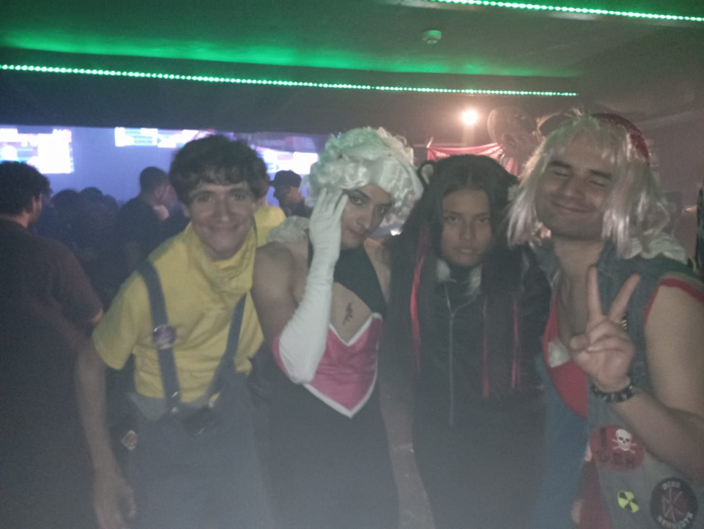 Cosplayers en Sonic Fest Riders Party