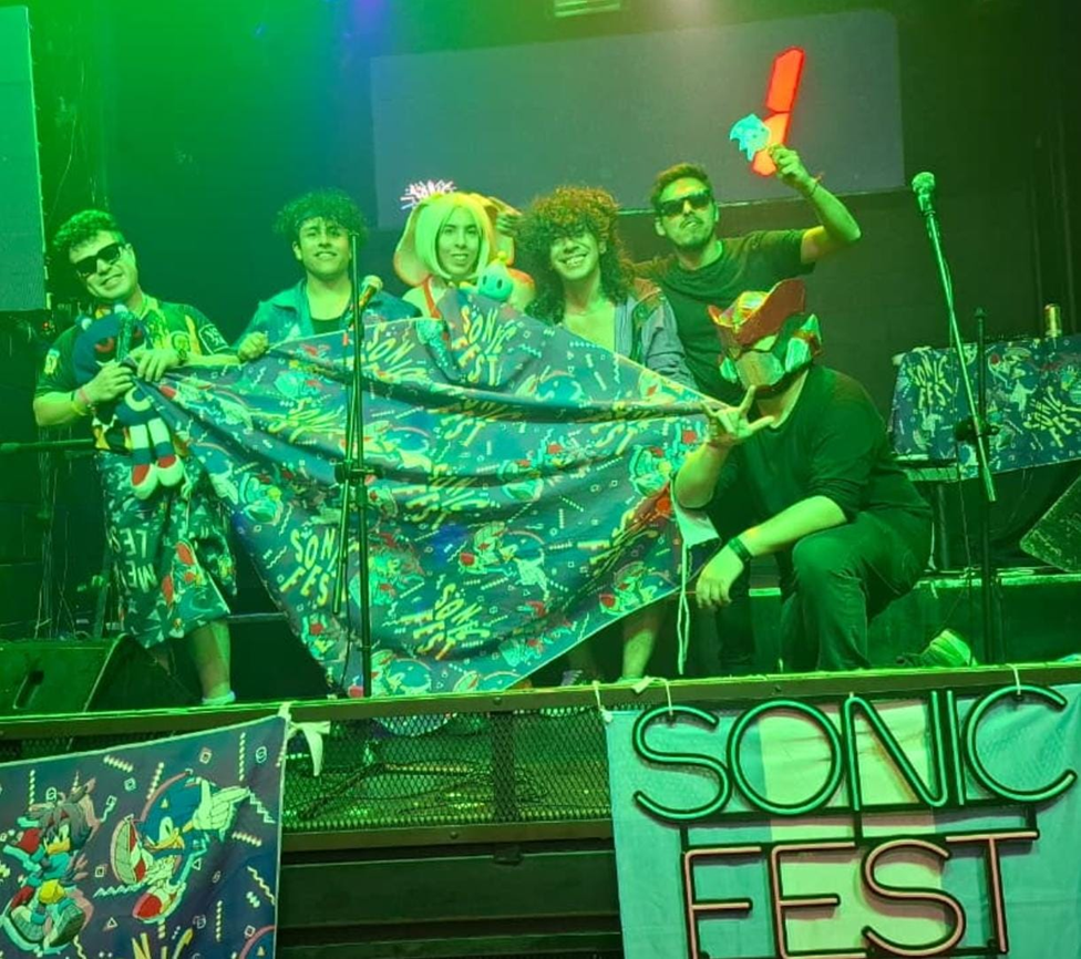 Cosplayers en Sonic Fest Riders Party