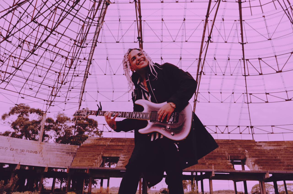 Tin Giovini guitarrista de The Badniks sonic fest