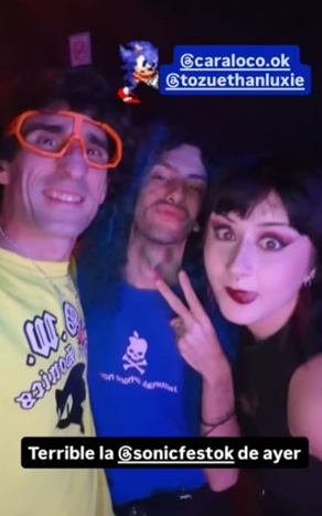 Caraloco disfrutando del evento de Sonic