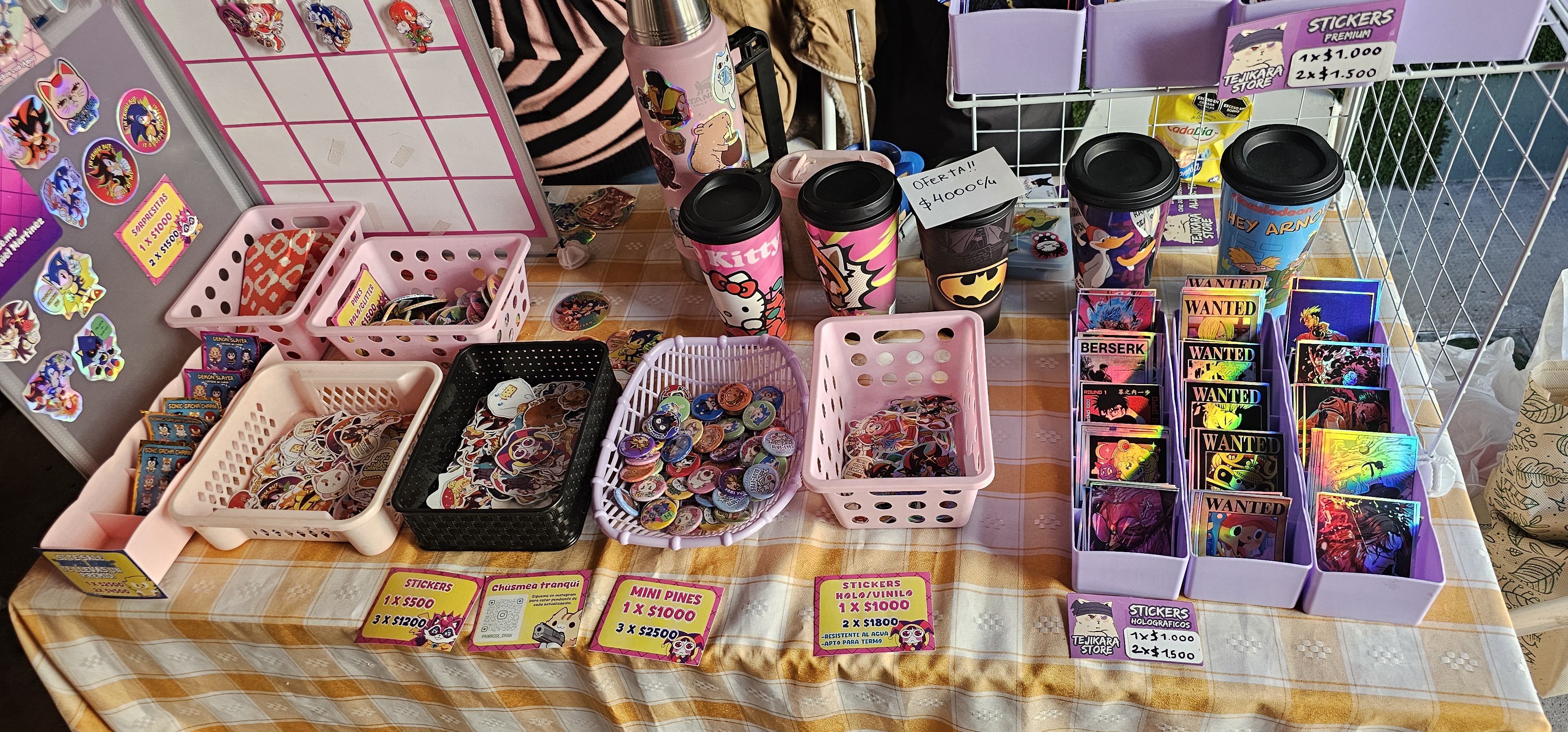 SONIC EXPO FEST ZONA DE JUEGOS Y MERCH