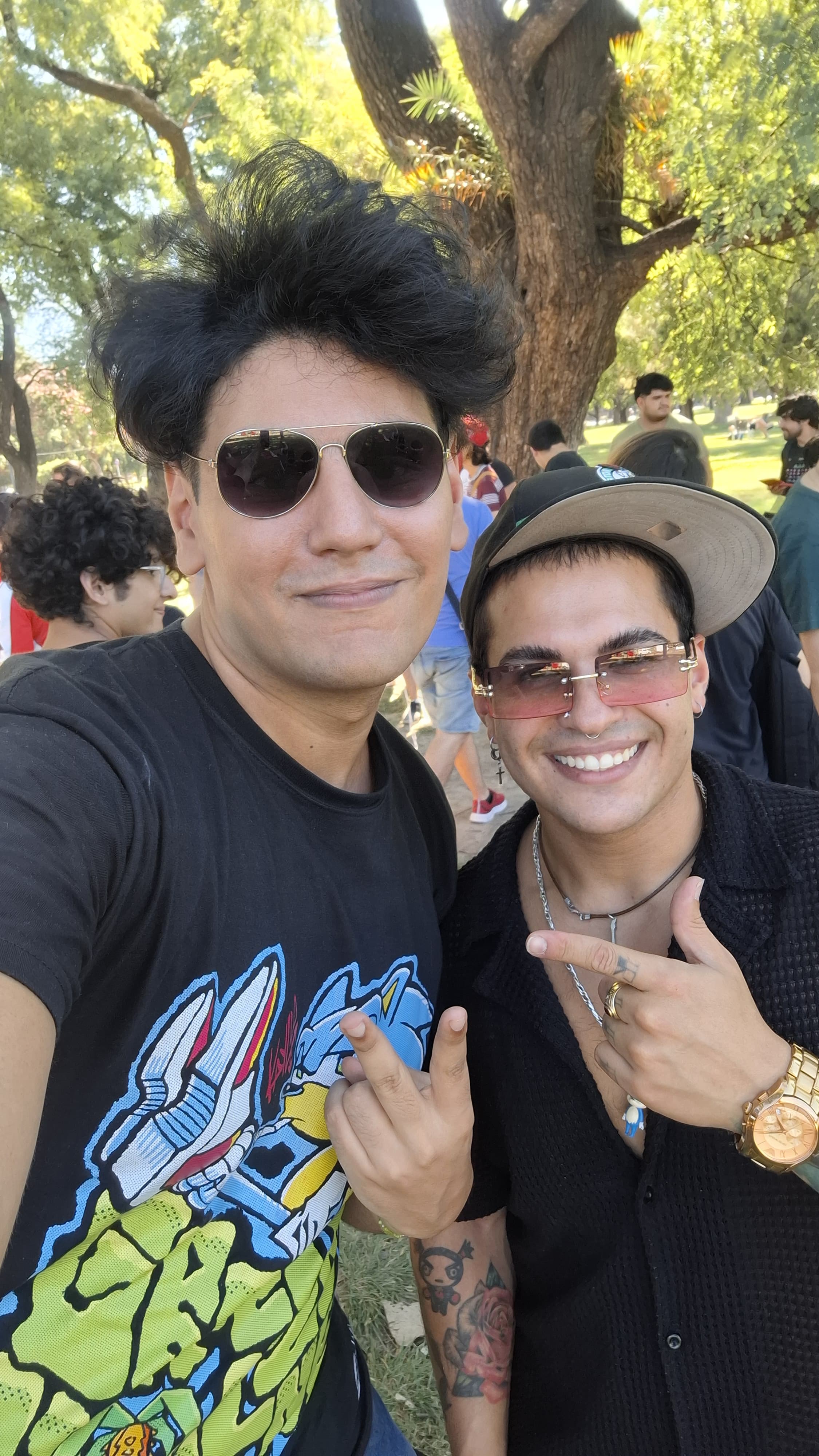 Momento del Karaoke libre donde los fans cantan temas clásicos de Sonic