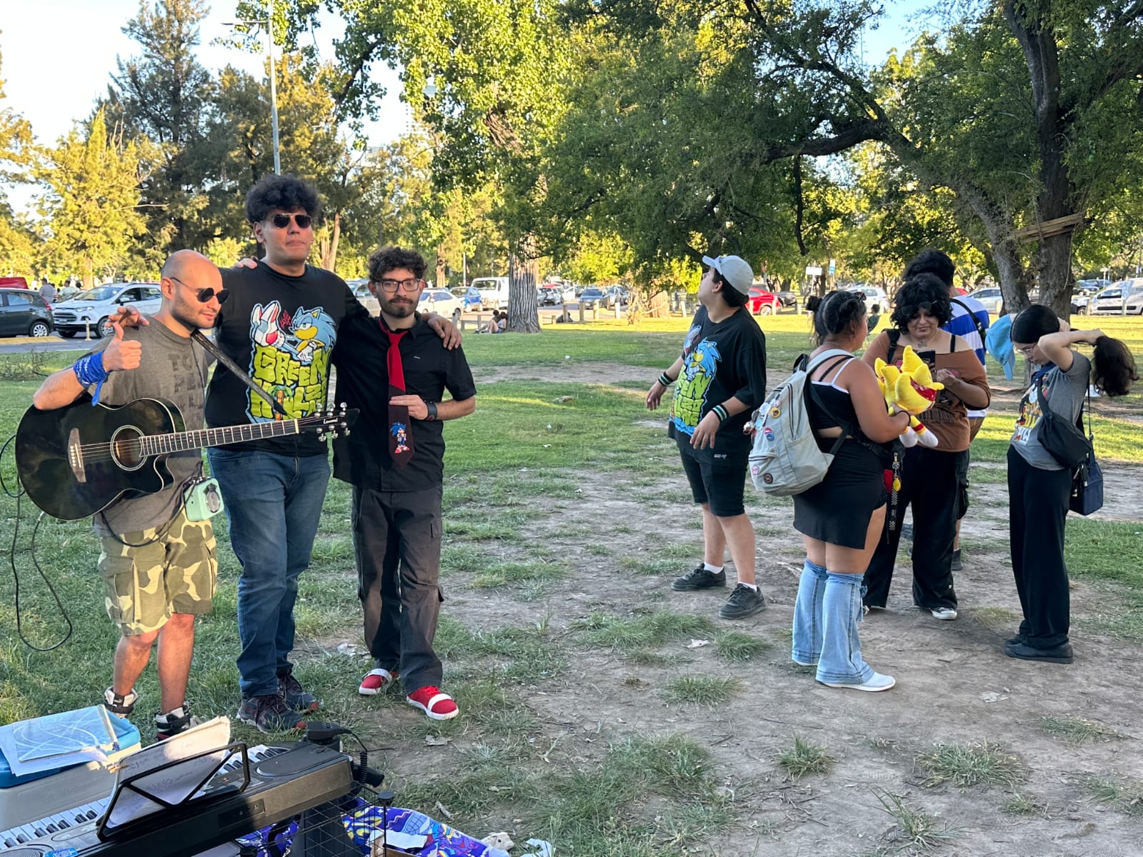 Seguidores de Sonic compartiendo un domingo de juegos y sol